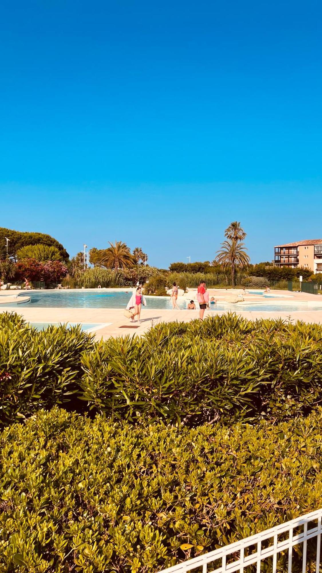 Plage / Beach / Marines De Gassin / Saint-Tropez Екстериор снимка