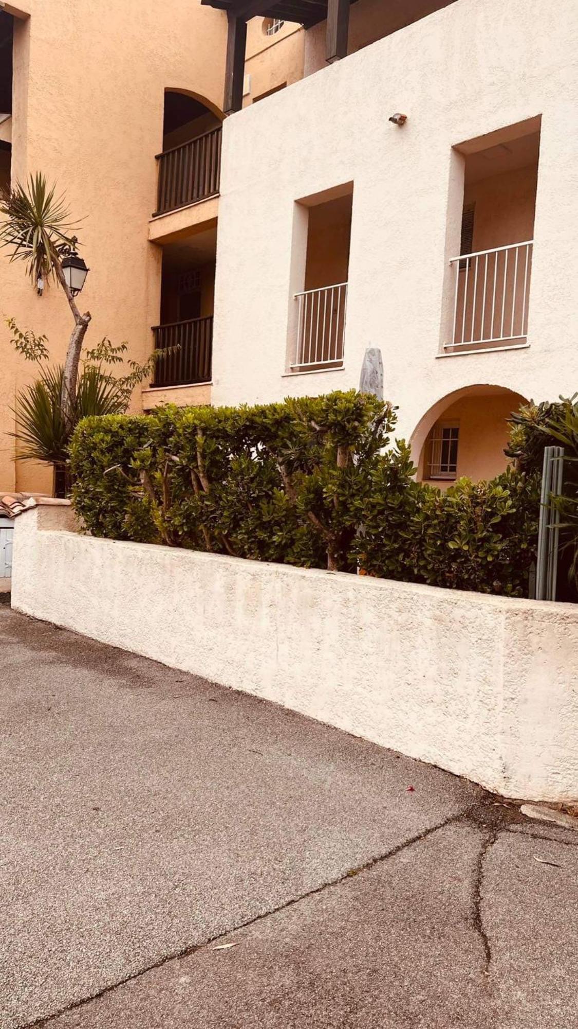 Plage / Beach / Marines De Gassin / Saint-Tropez Екстериор снимка