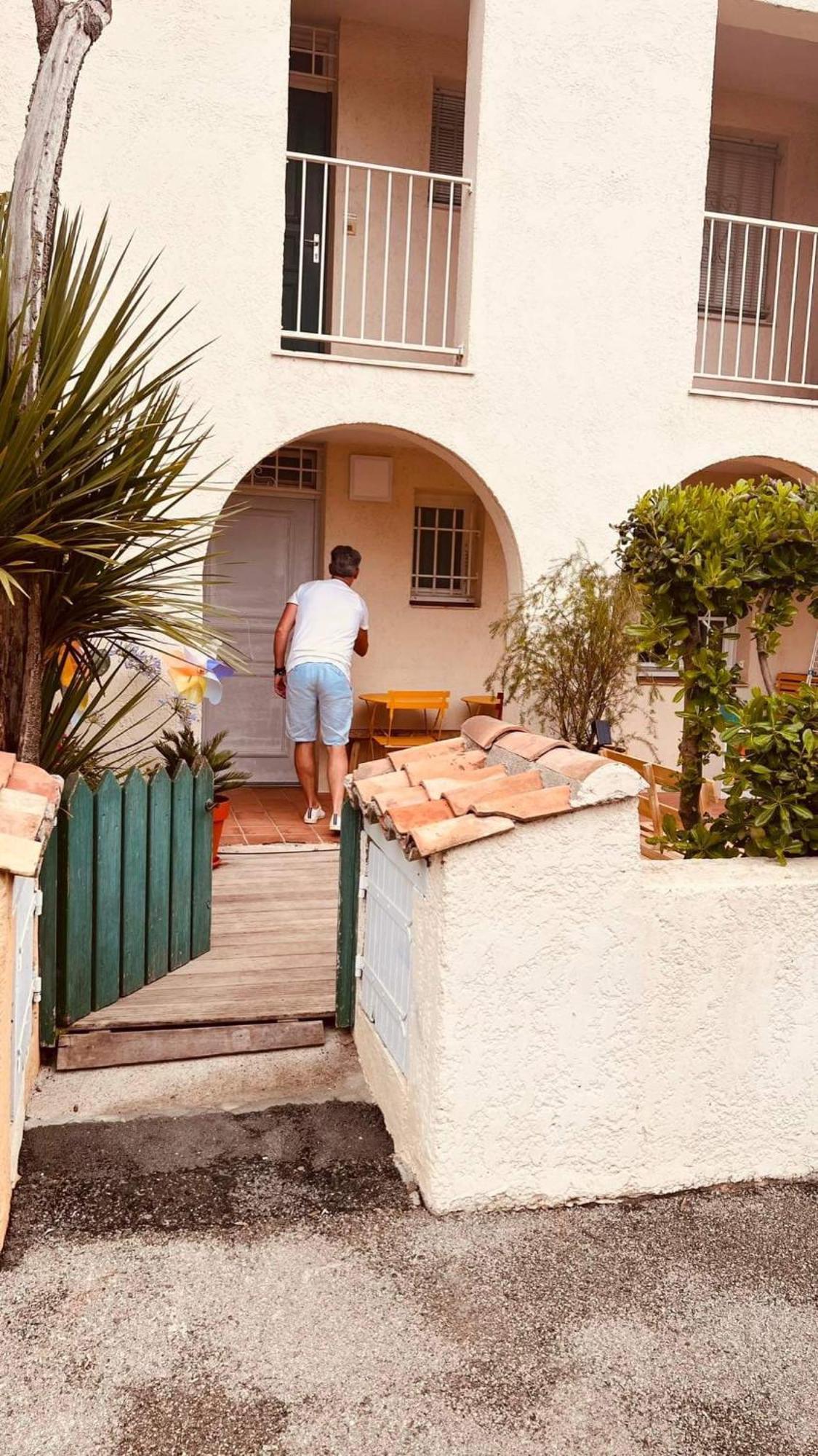 Plage / Beach / Marines De Gassin / Saint-Tropez Екстериор снимка